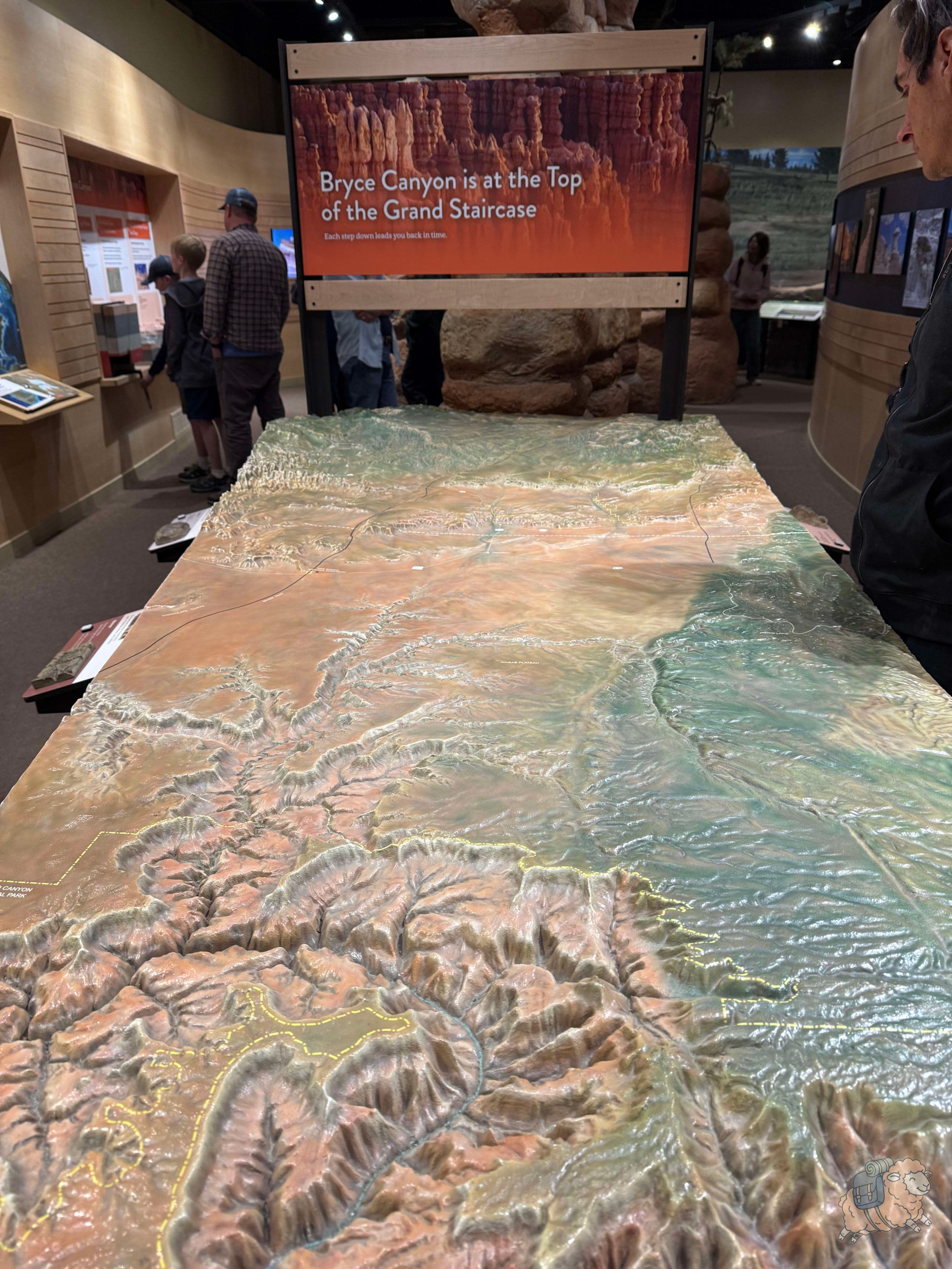 布萊斯峽谷國家公園遊客中心 Visitor Center 內的公園地形介紹